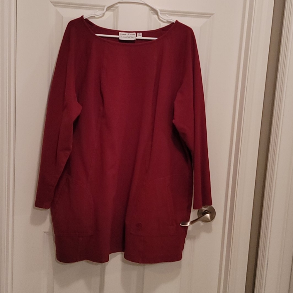 Cute brick red long sleeve top